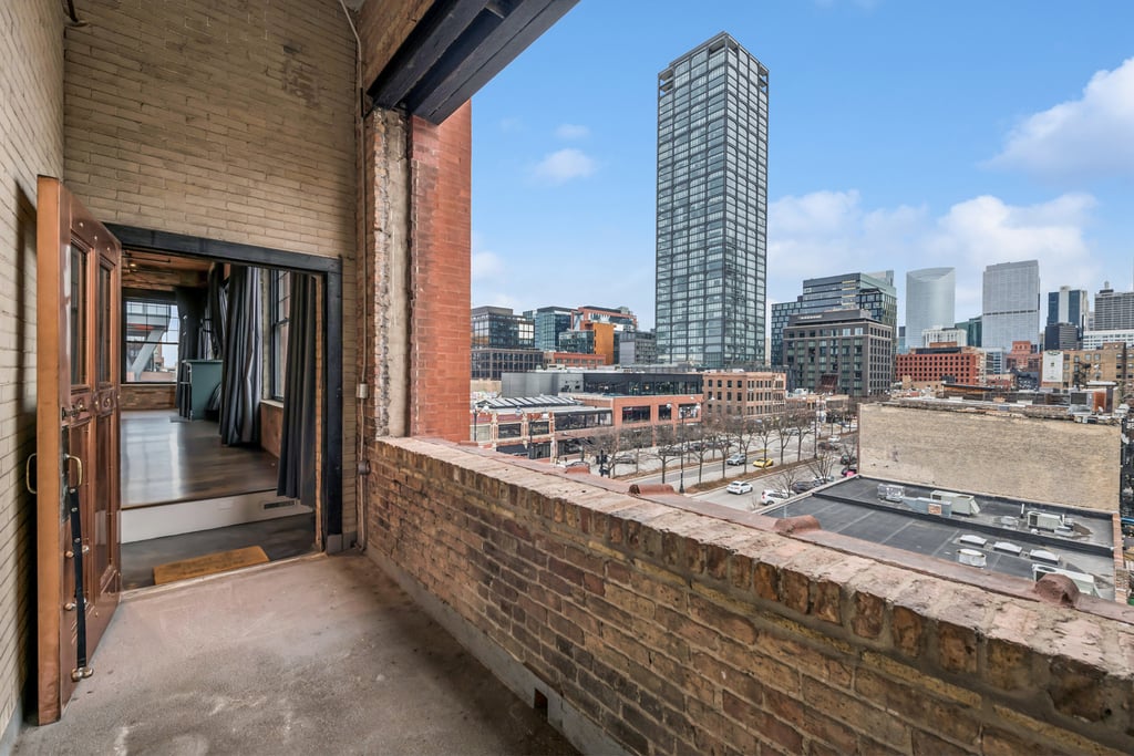 1000 W Washington Boulevard - Photo 8