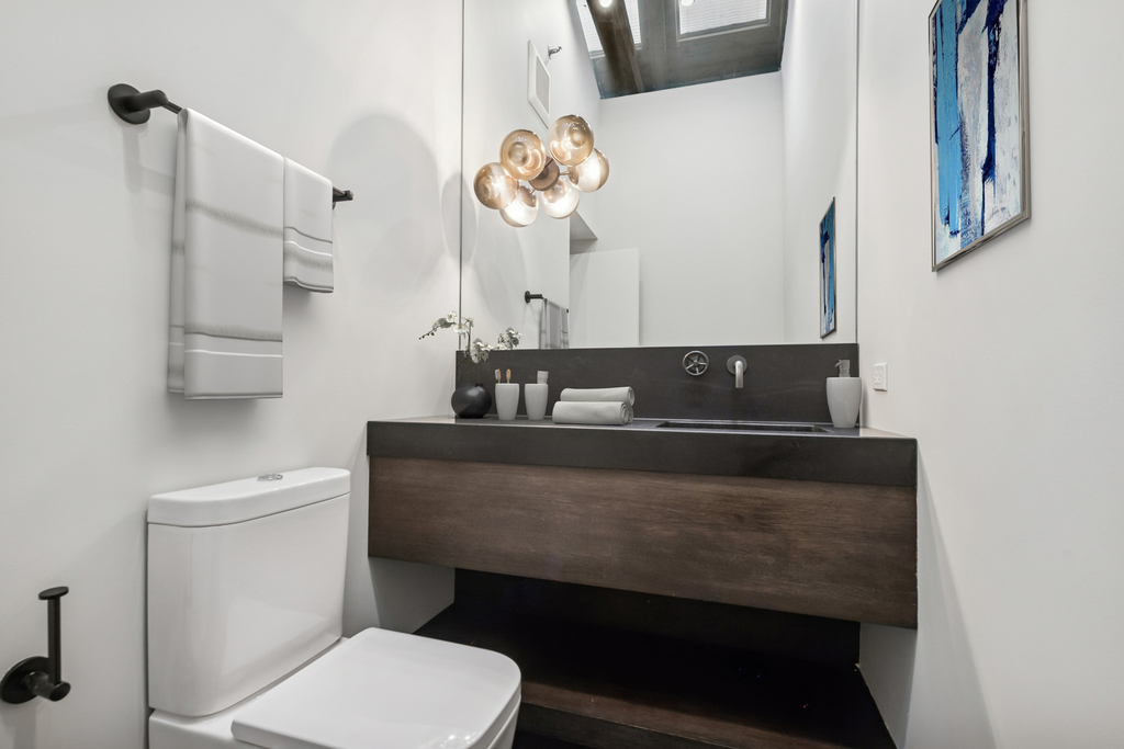1000 W Washington Boulevard - Photo 32