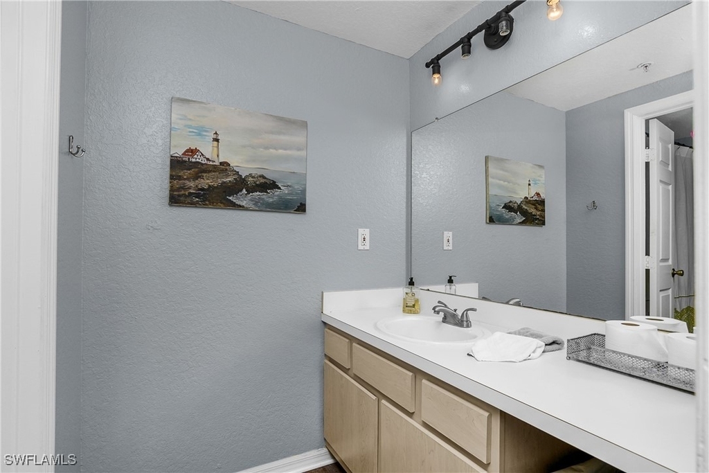23500 Walden Center Drive - Photo 16