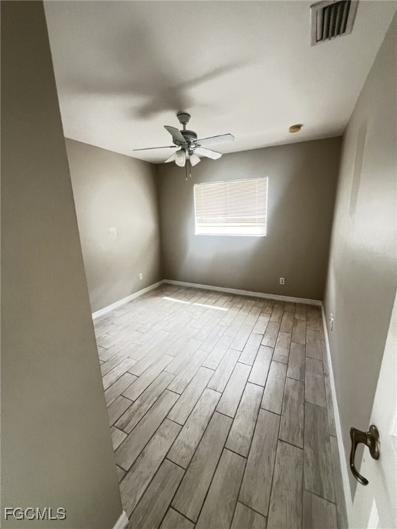 1019 Se 11th Street - Photo 5