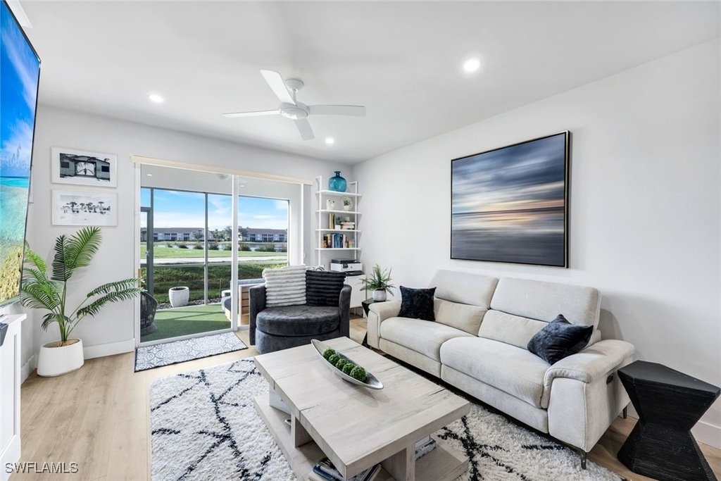 2740 Cypress Trace Circle - Photo 2