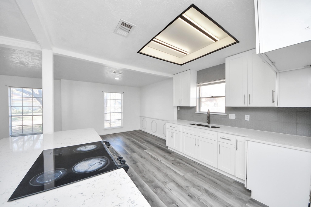 8011 La Roche Lane - Photo 21