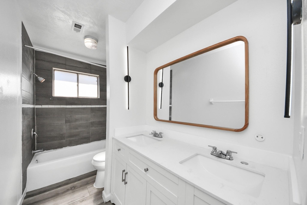 8011 La Roche Lane - Photo 34