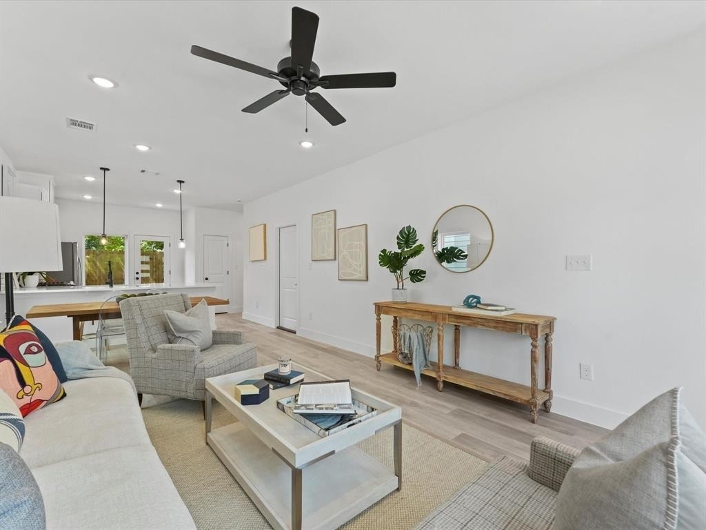 1448 Dewalt Street - Photo 8