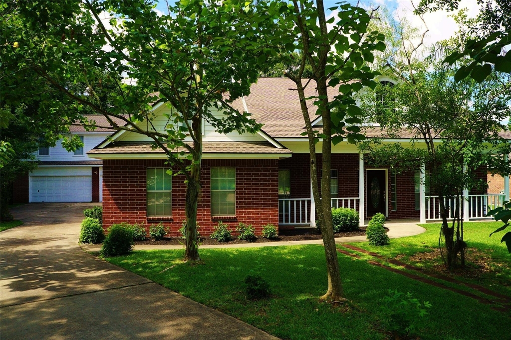 2429 Chantilly Lane - Photo 4