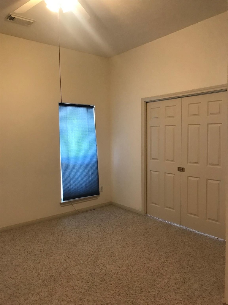 2429 Chantilly Lane - Photo 26