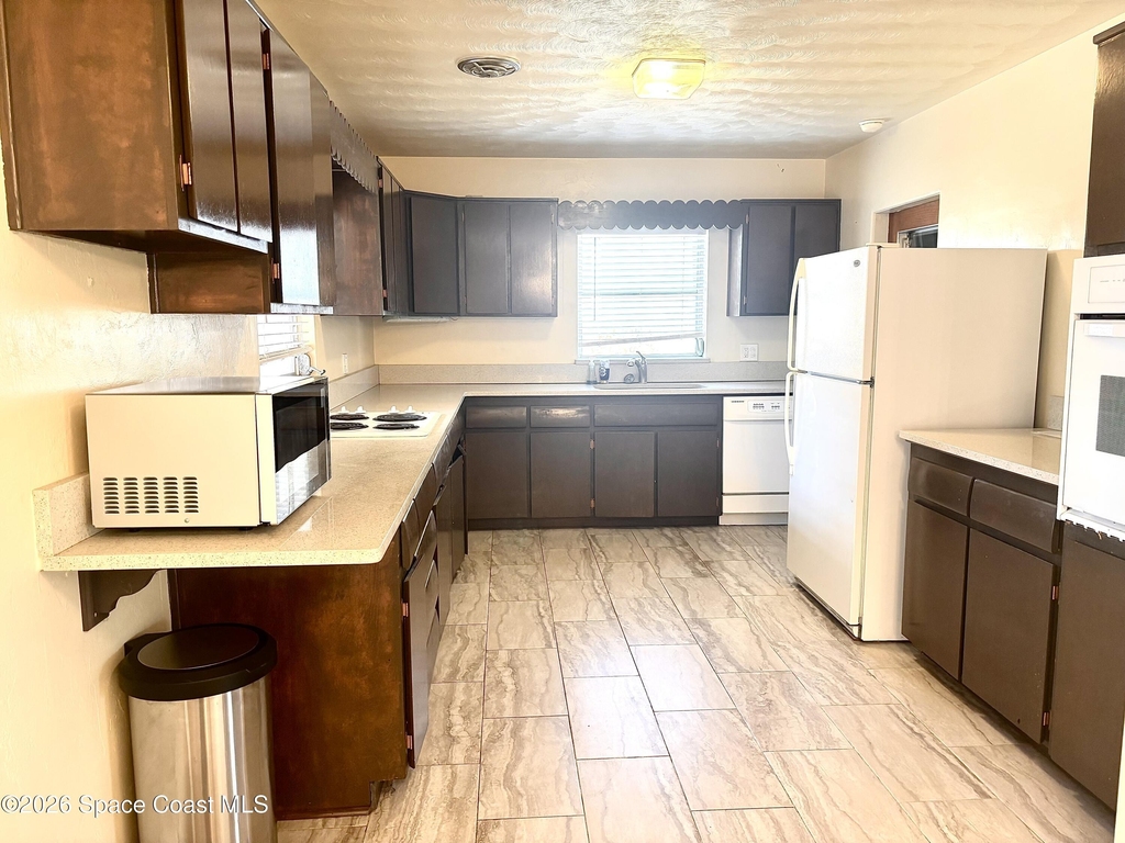 19 Orange Avenue - Photo 7