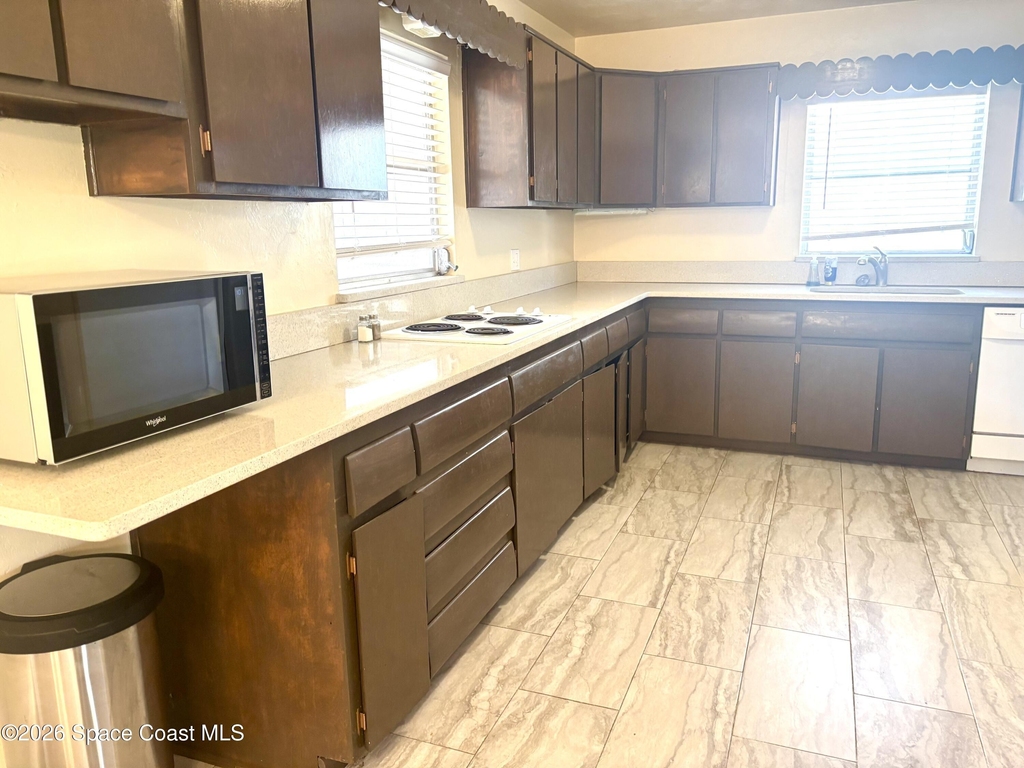 19 Orange Avenue - Photo 8