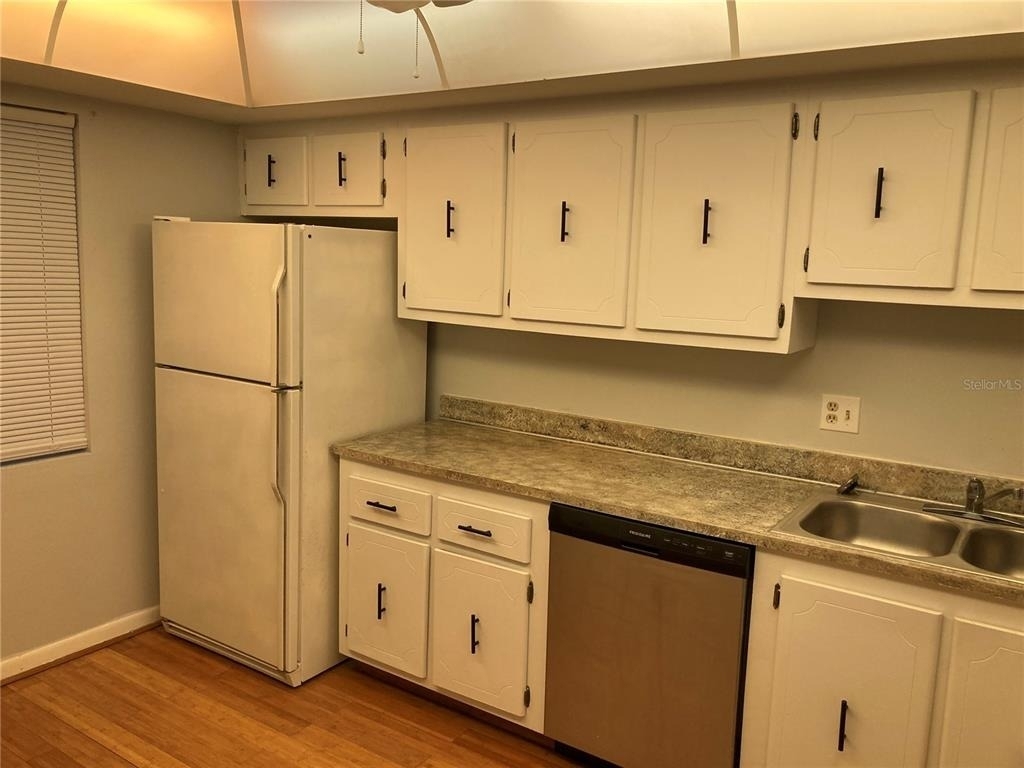 4908 38th Way S - Photo 2