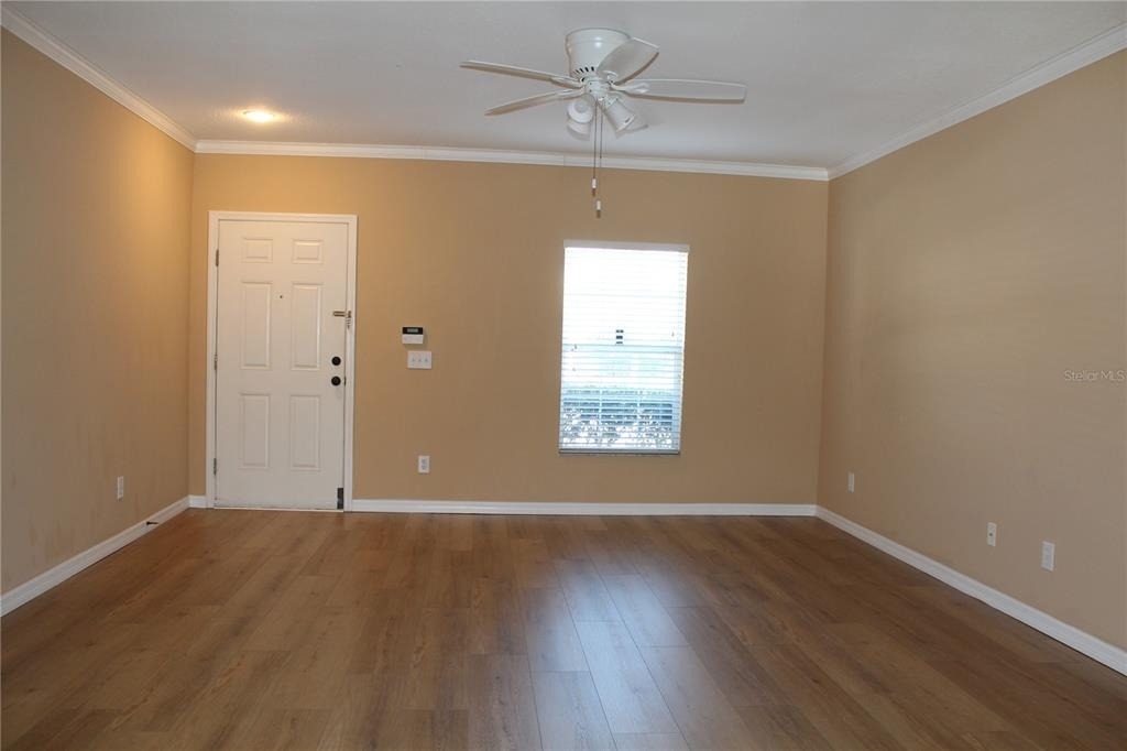 16320 Swan View Circle - Photo 10
