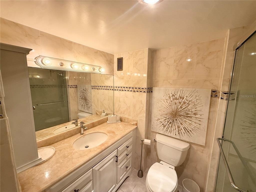 880 Mandalay Avenue - Photo 24