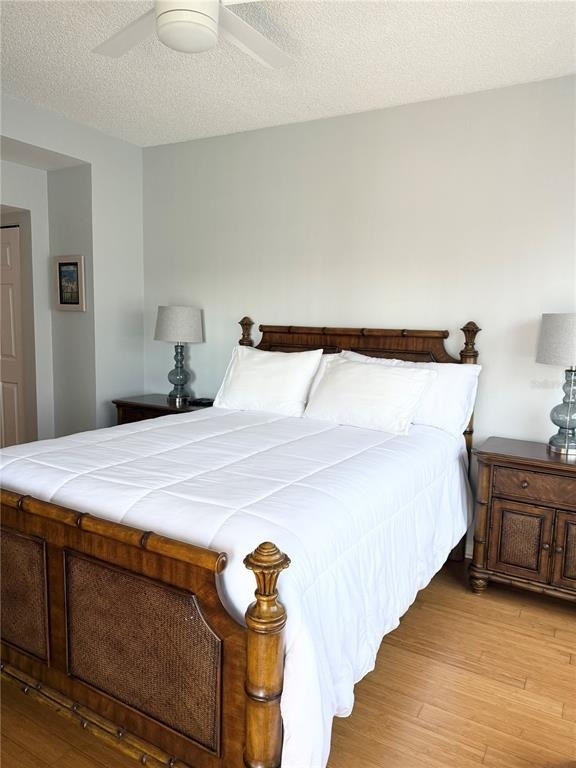 880 Mandalay Avenue - Photo 20