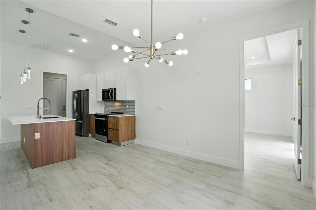 8348 Walden Street - Photo 24