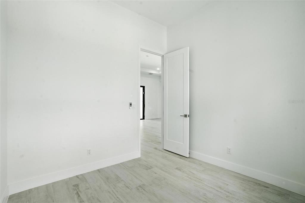 8348 Walden Street - Photo 35