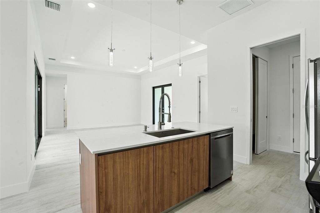 8348 Walden Street - Photo 22