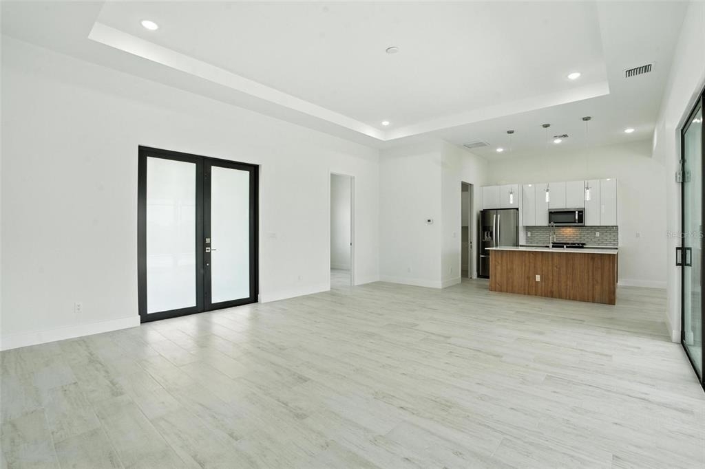 8348 Walden Street - Photo 11