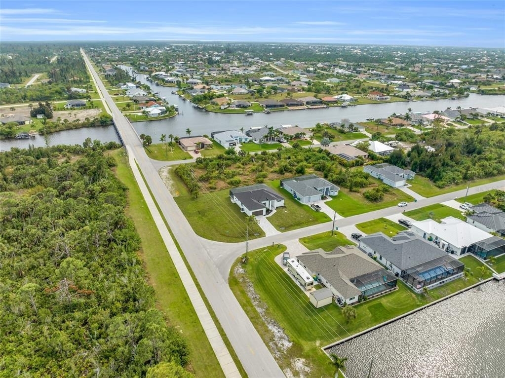 15401 Aqua Circle - Photo 16