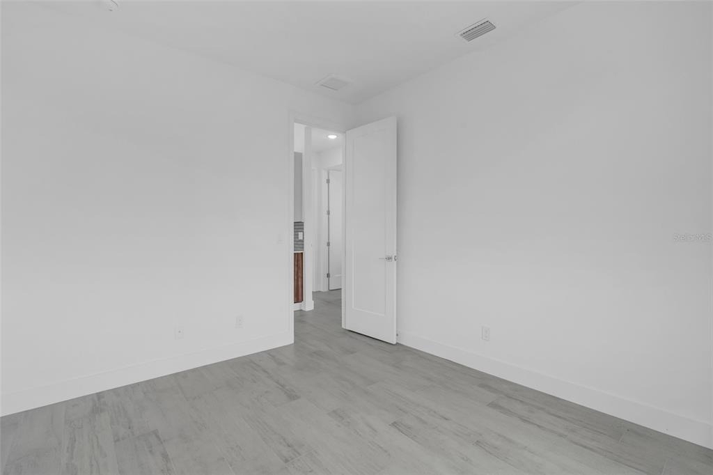 15401 Aqua Circle - Photo 38