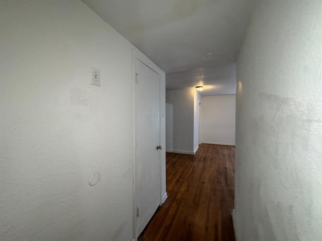 416 Sun Court - Photo 8