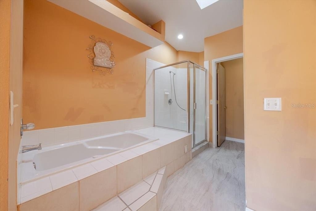 203 Coco Plum Drive - Photo 18