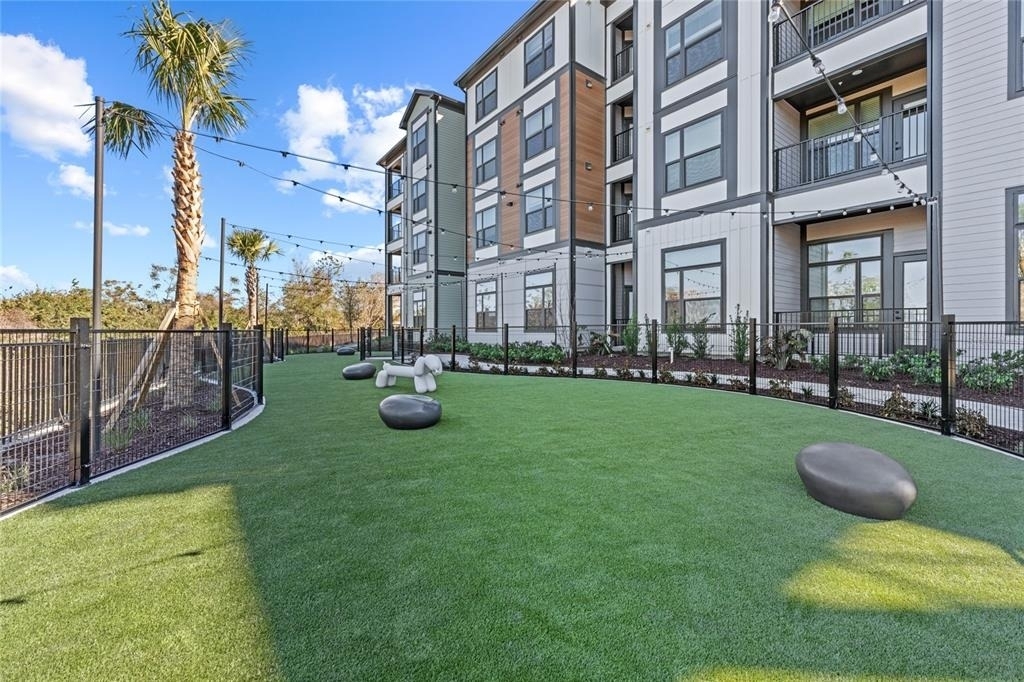 2285 Crown Village Road - Photo 18