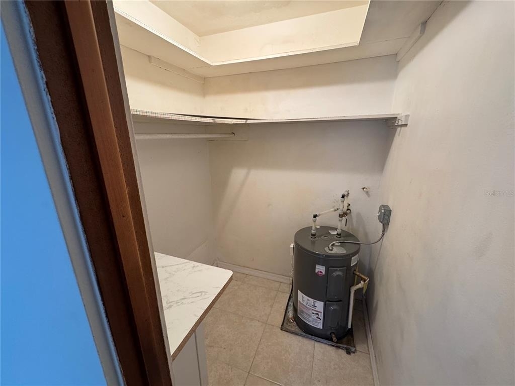 215 Park Boulevard S - Photo 8