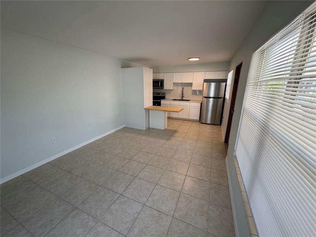 215 Park Boulevard S - Photo 6