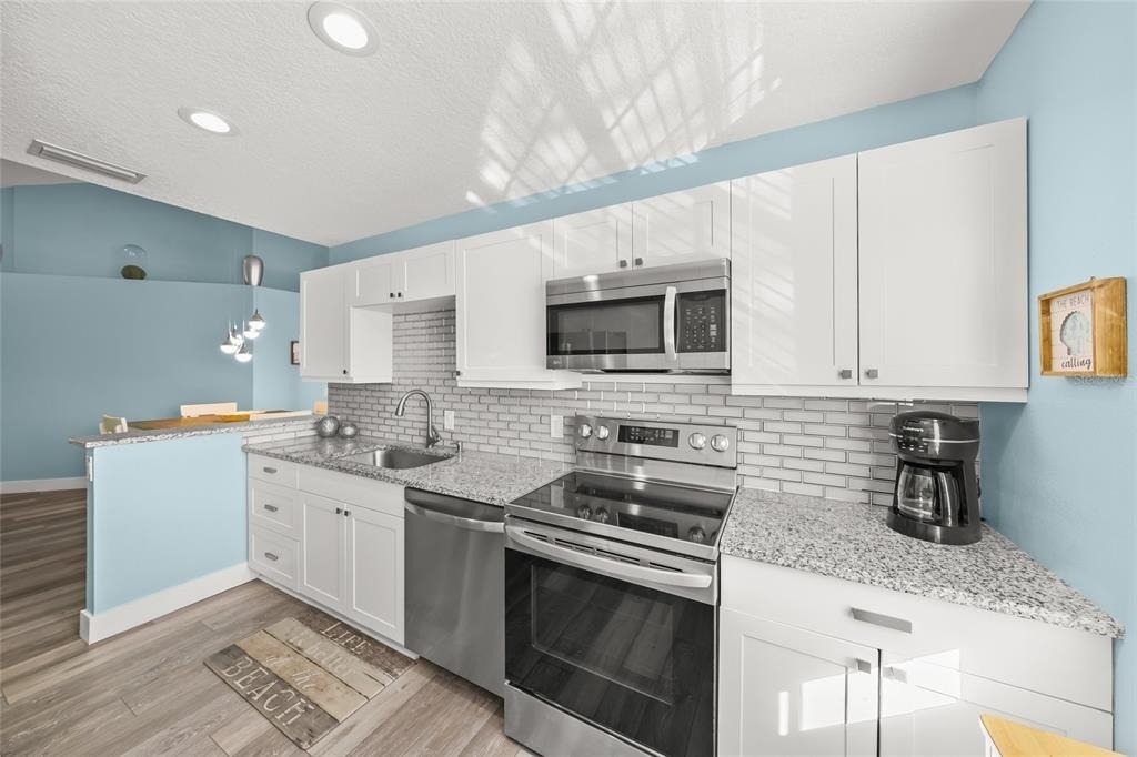 5528 Fair Oaks Street - Photo 3