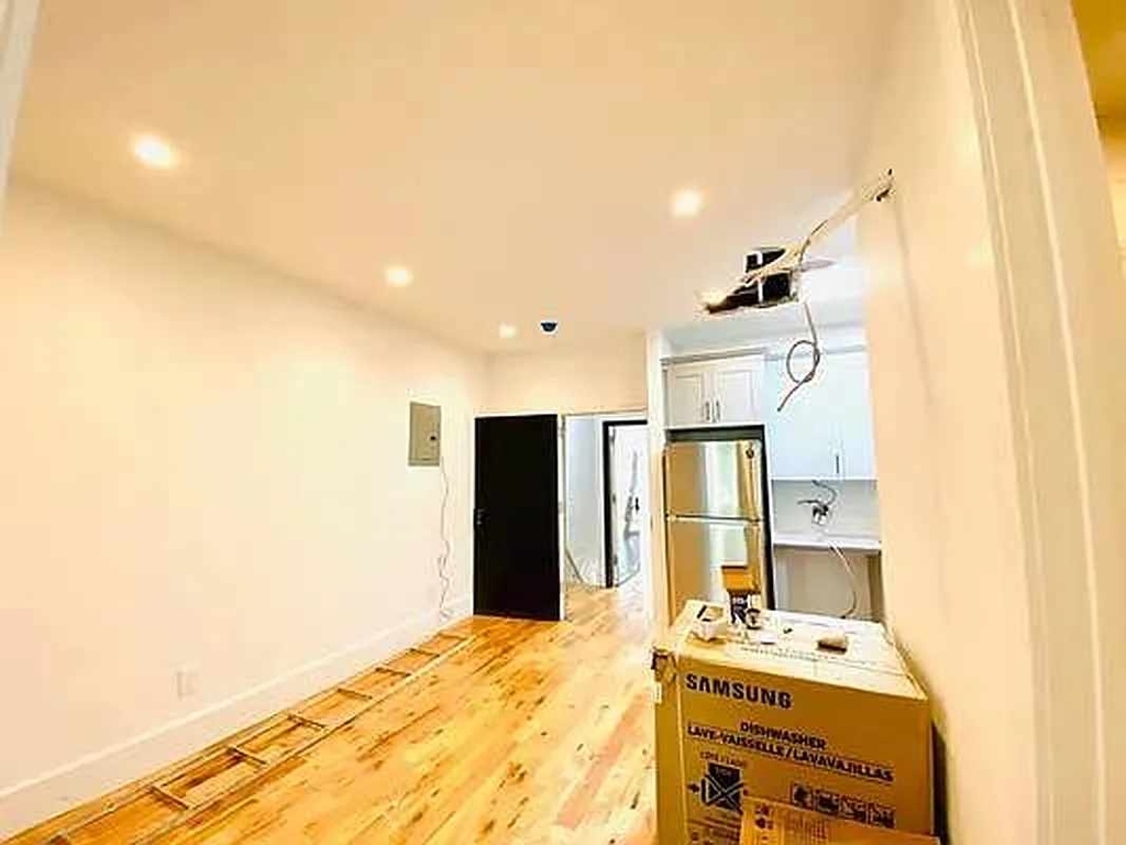 507 East 183rd Street - Photo 1