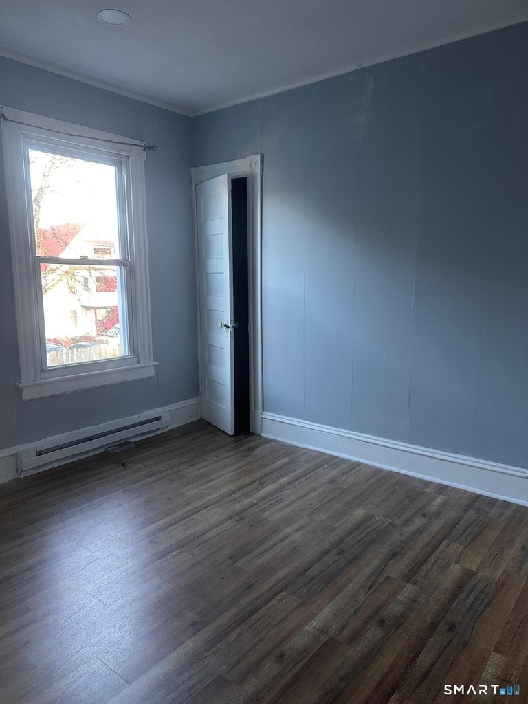 20 Myrtle Avenue - Photo 1
