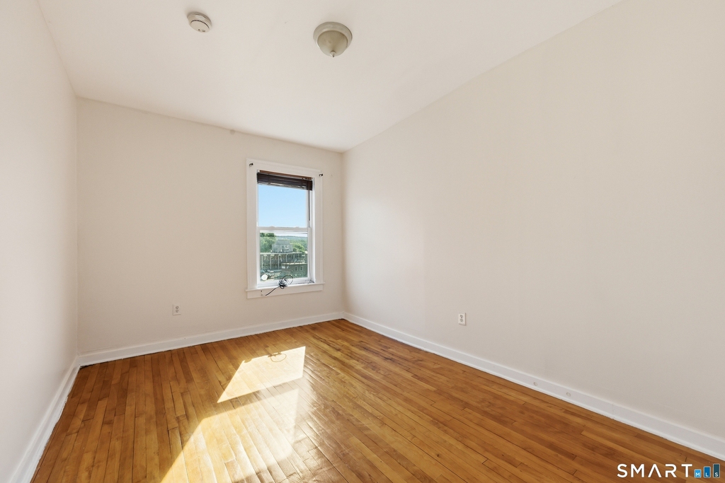 360 Main Street - Photo 15