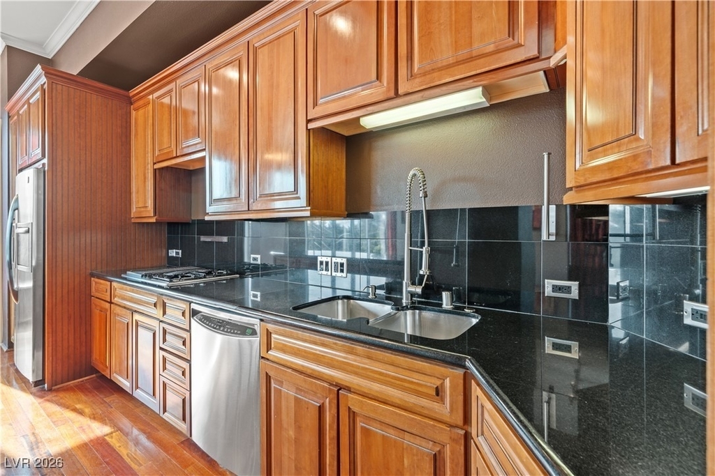 360 E Desert Inn Road - Photo 17
