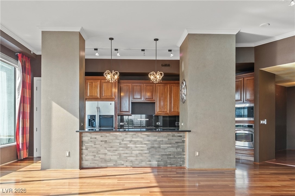 360 E Desert Inn Road - Photo 16