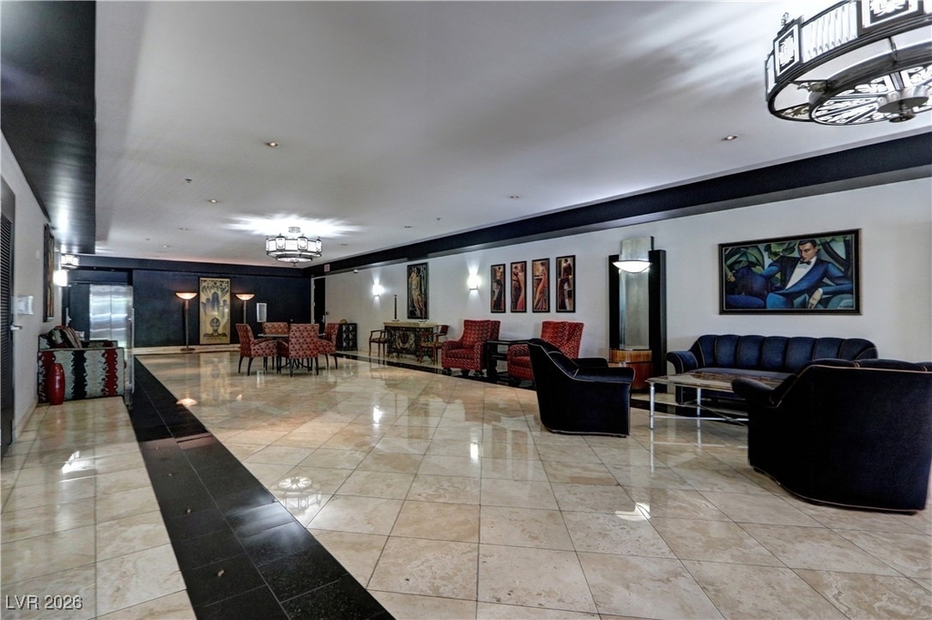 360 E Desert Inn Road - Photo 3