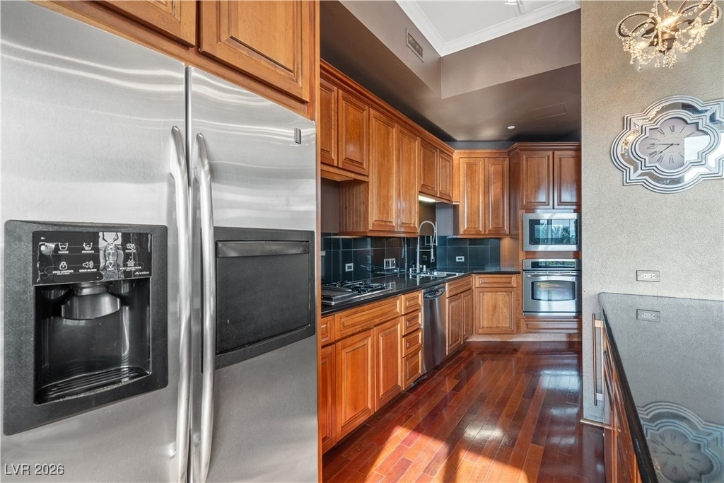 360 E Desert Inn Road - Photo 15