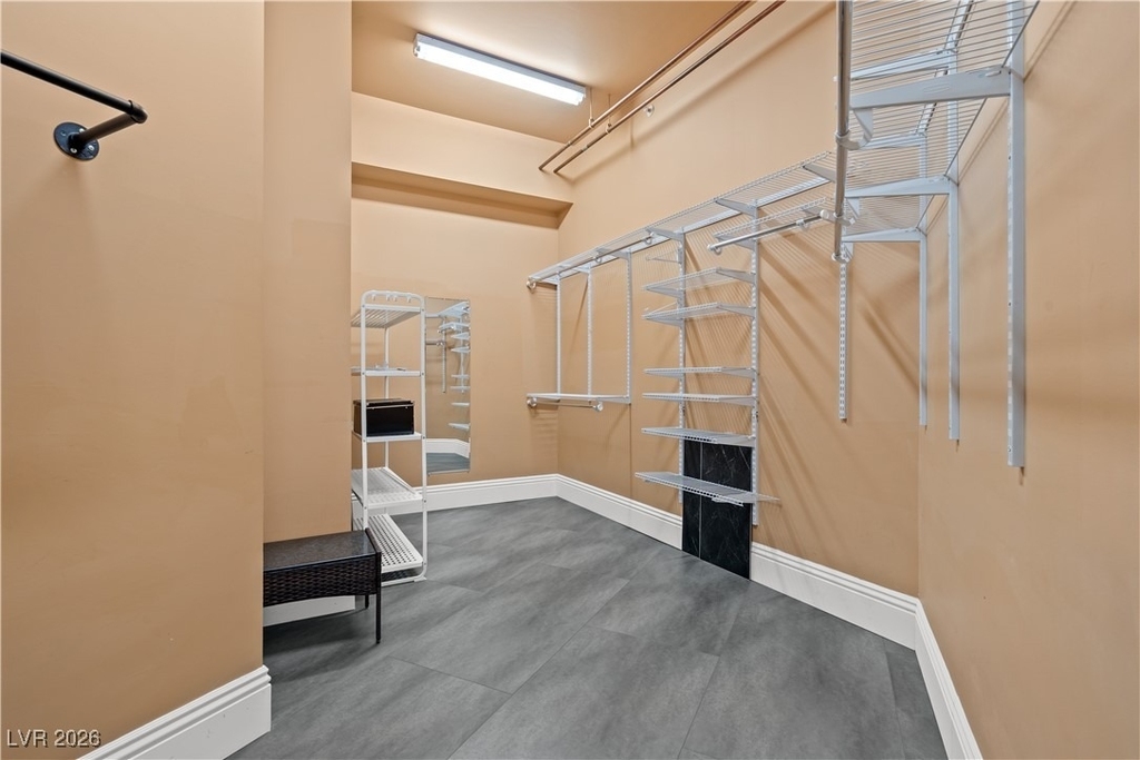 360 E Desert Inn Road - Photo 32