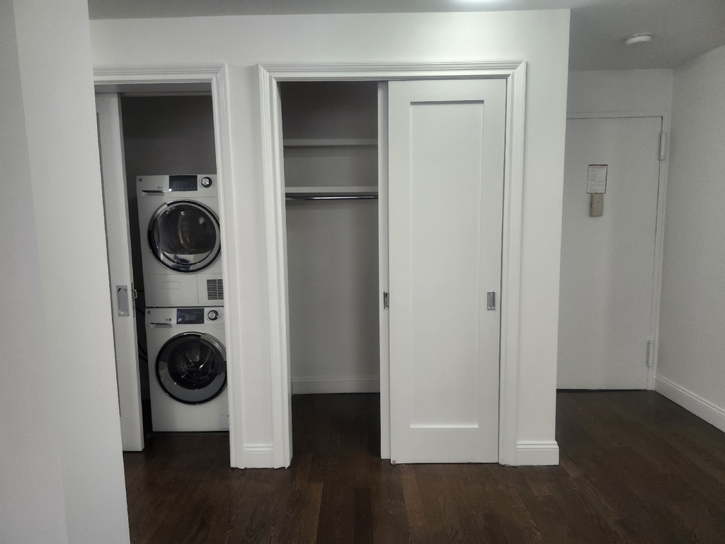 East 16th Street - Photo 1