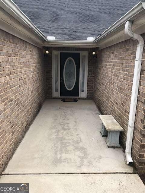 225 Lexington Circle - Photo 3