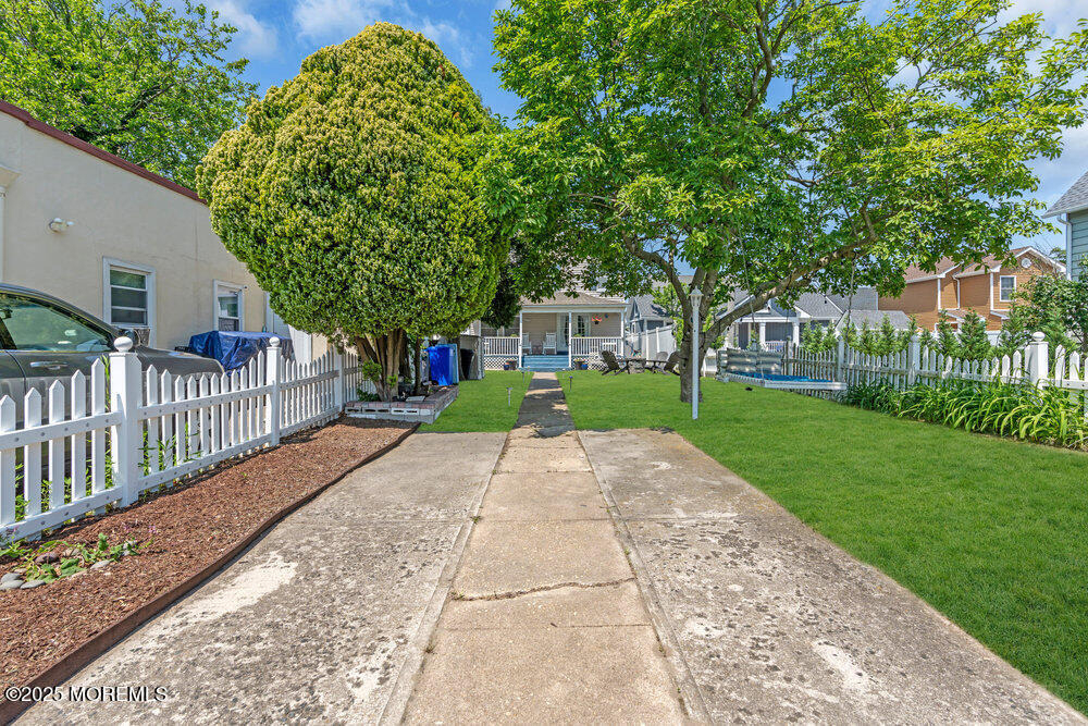 608 Lareine Avenue - Photo 20