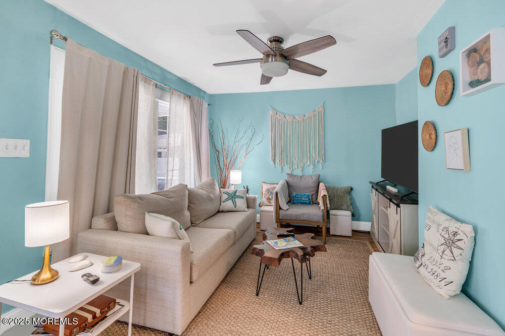 608 Lareine Avenue - Photo 5
