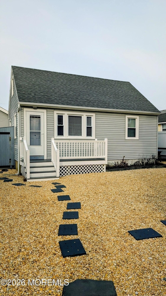 5 1/2 New Brunswick Avenue - Photo 0