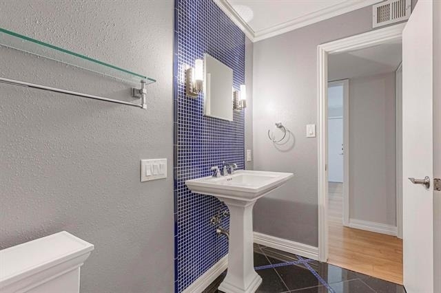 5220 Fleetwood Oaks Avenue - Photo 16