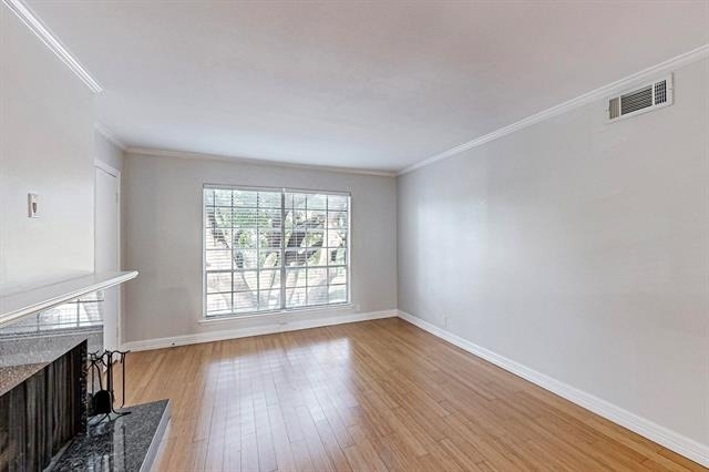 5220 Fleetwood Oaks Avenue - Photo 8