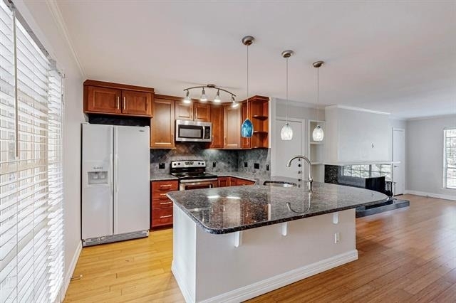 5220 Fleetwood Oaks Avenue - Photo 13