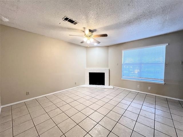 929 W Hickory Street - Photo 2