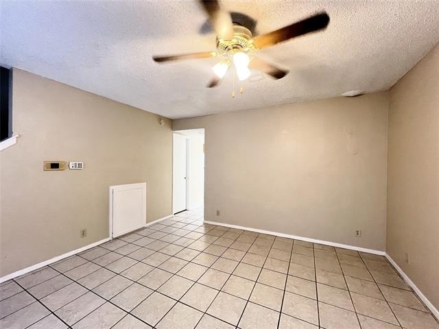 929 W Hickory Street - Photo 3