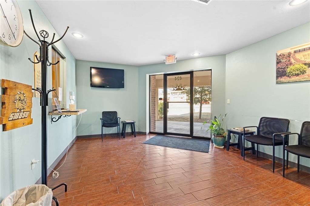 424 N State Street - Photo 5