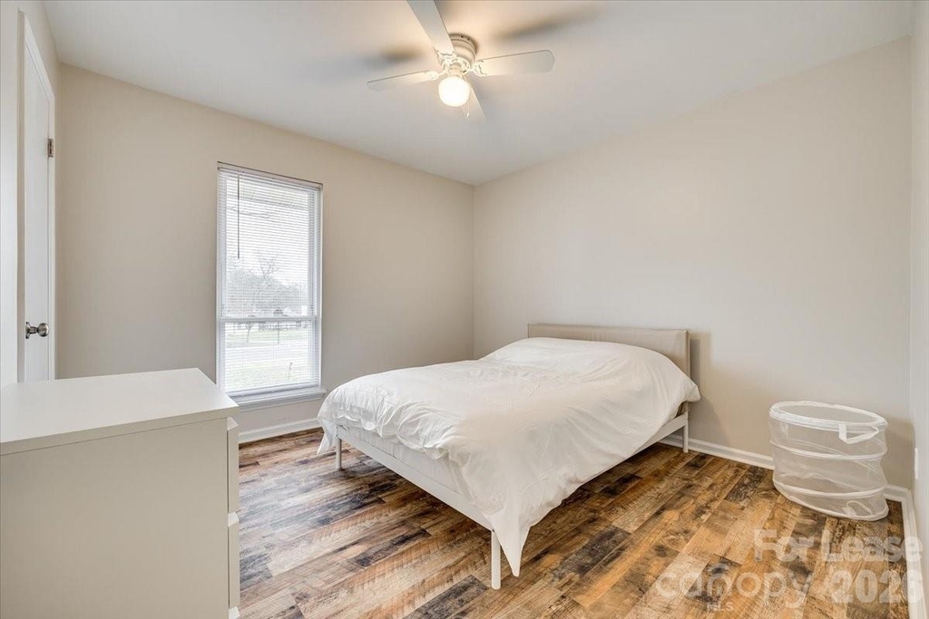 10932 Copperfield Drive - Photo 14