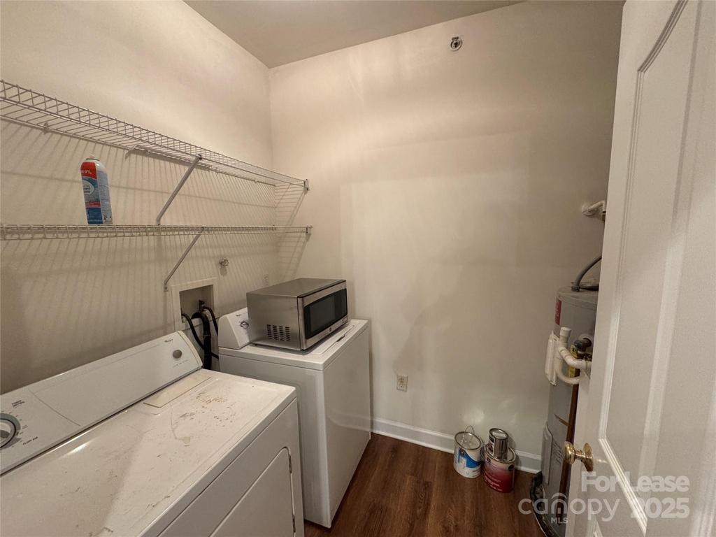 11865 Ridgeway Park Drive - Photo 11