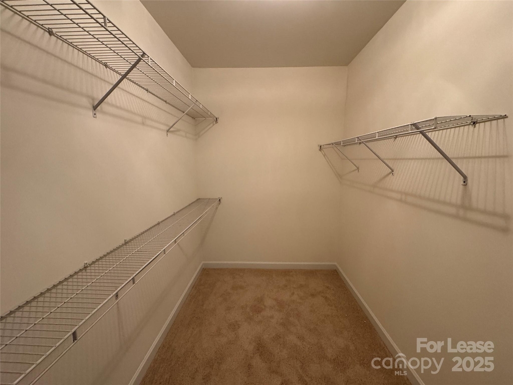 11865 Ridgeway Park Drive - Photo 17